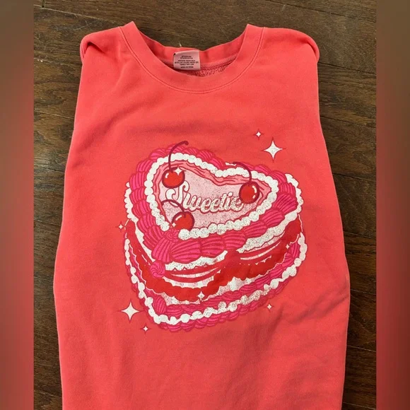 Living Fully Co. Sweetie sweatshirt - Picture 1 of 3